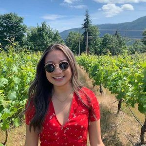 Meet your Posher, Christine